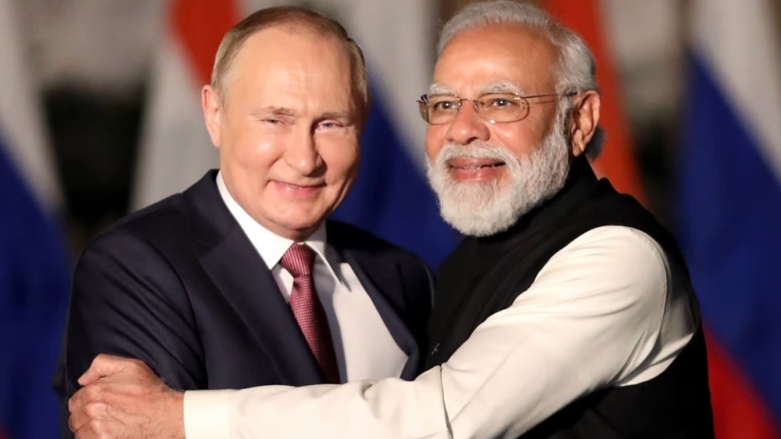 Tổng thống Nga Putin ca ngợi Ấn Độ là đại cường quốc, gia tăng hợp tác quốc phòng